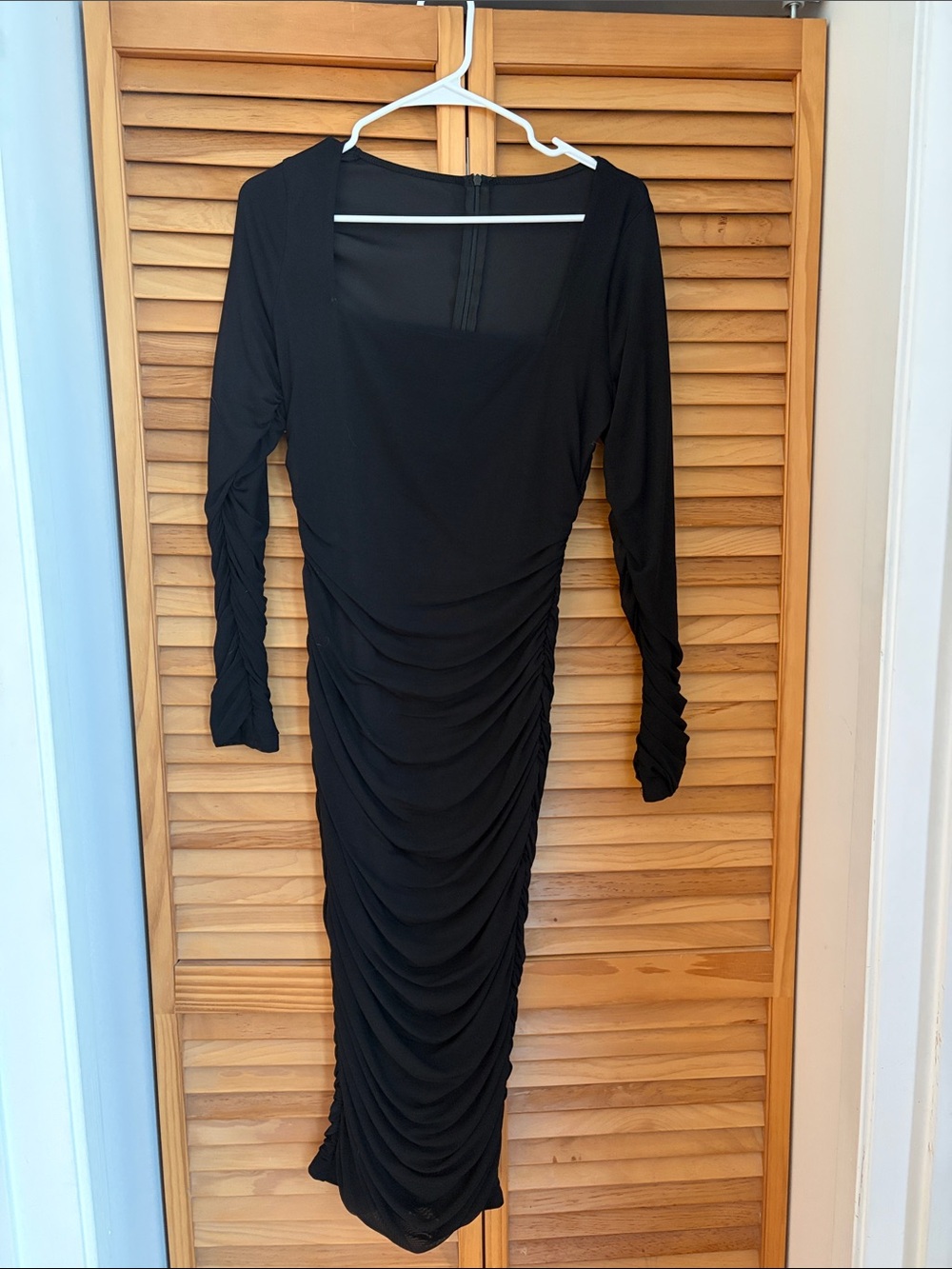 Aritzia Black Long-Sleeve Ruched Midi Dress